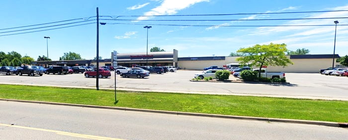 K-Mart (Kmart) - Adrian - 1535 W Maumee St